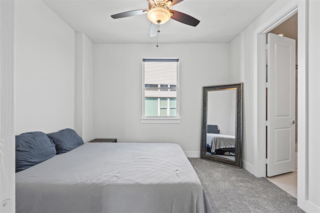 Trinity Twnhms #2 Add - Residential