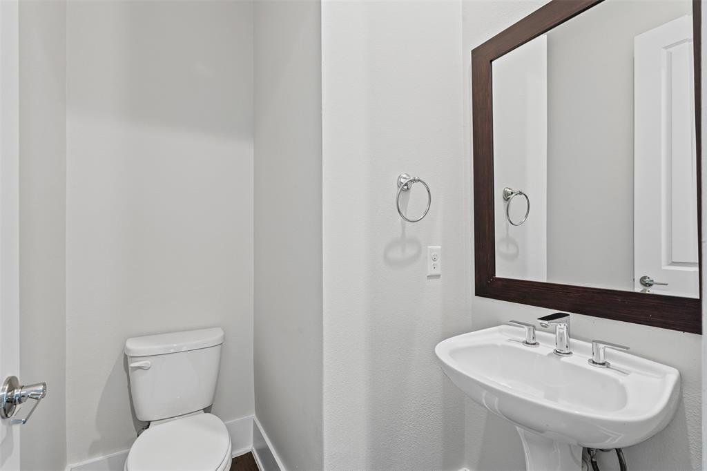 Trinity Twnhms #2 Add - Residential