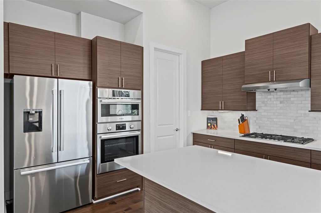 Trinity Twnhms #2 Add - Residential