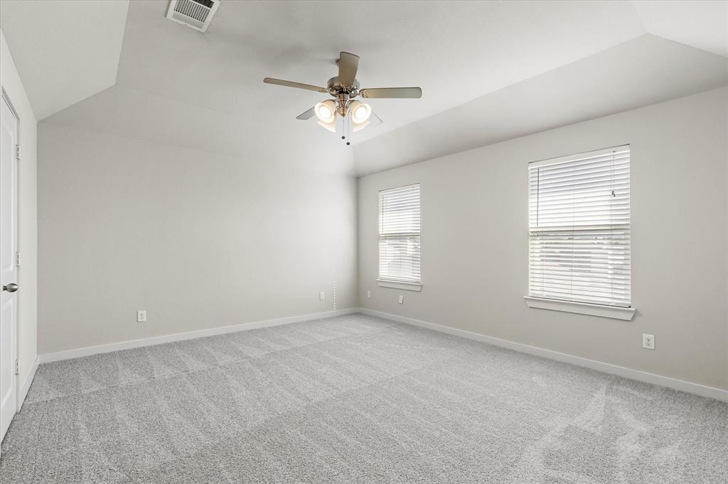 Parkway Village 02 - Residential