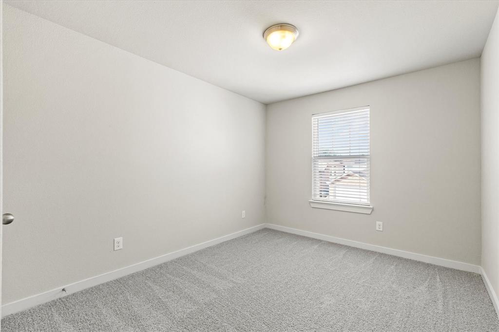 Parkway Village 02 - Residential