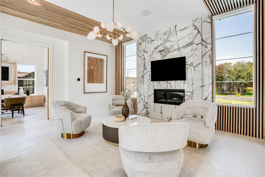 5510 Caladium Drive