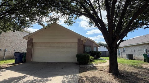 1141 Boxwood Drive Crowley TX 76036