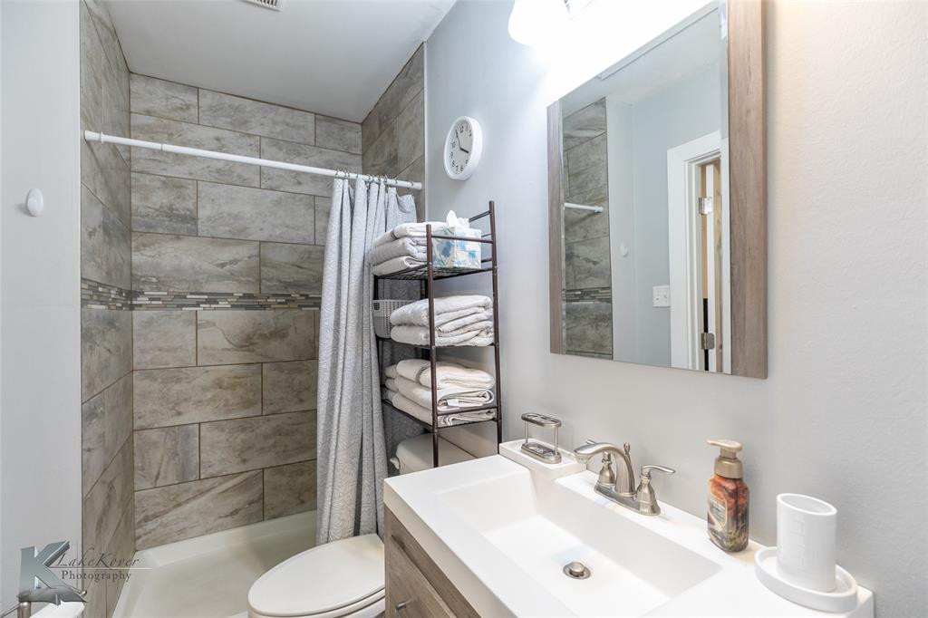 Elmwood Add - Residential Lease