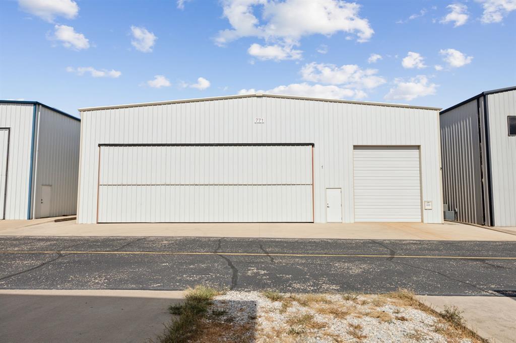 771 Aviator Drive