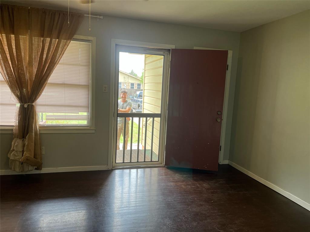 Elm Cove - Residential Lease