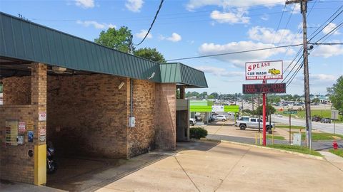 1215 E 5th Street Tyler TX 75701