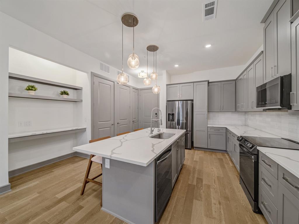 The View Residential Condo - Residential