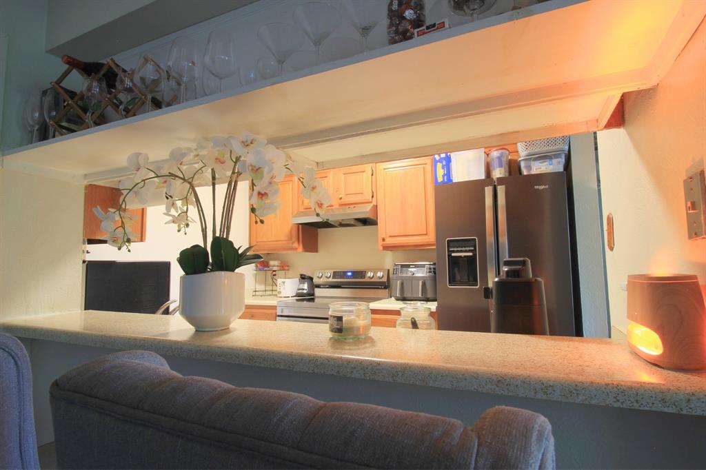 Cambridge Condo Ph 01 03 - Residential