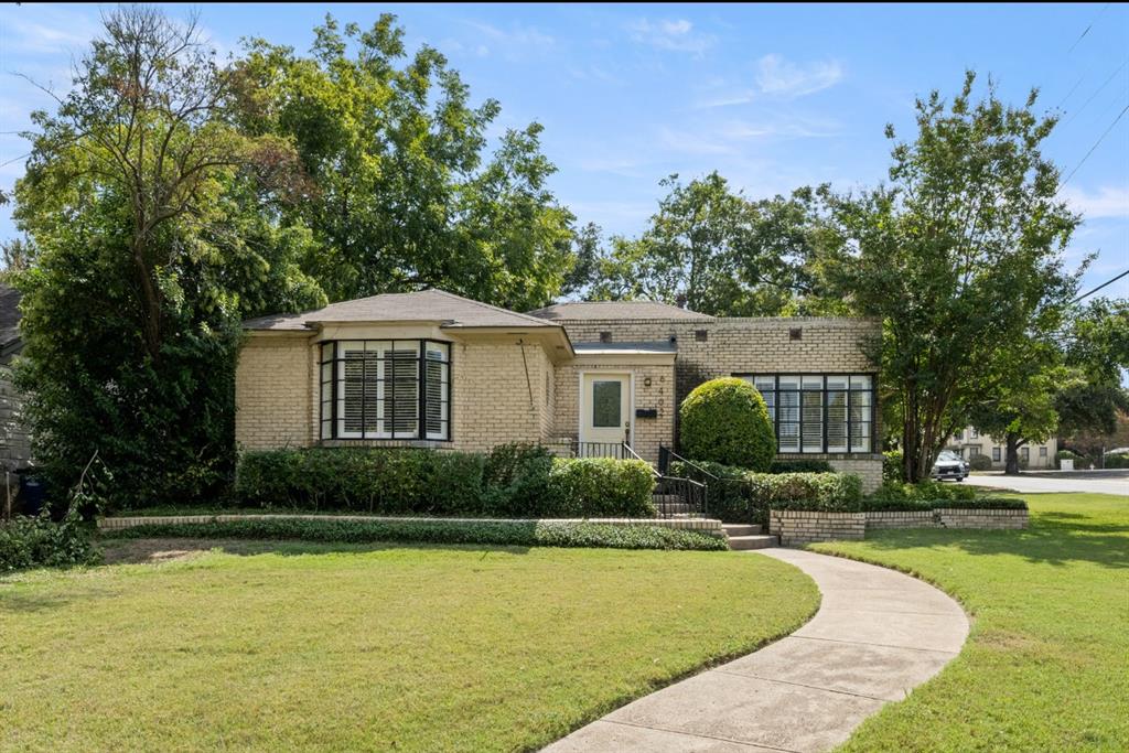 Lakewood - Residential Lease