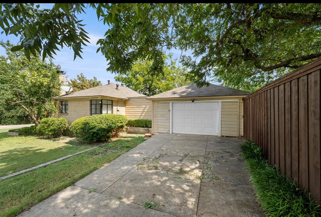 Lakewood - Residential Lease