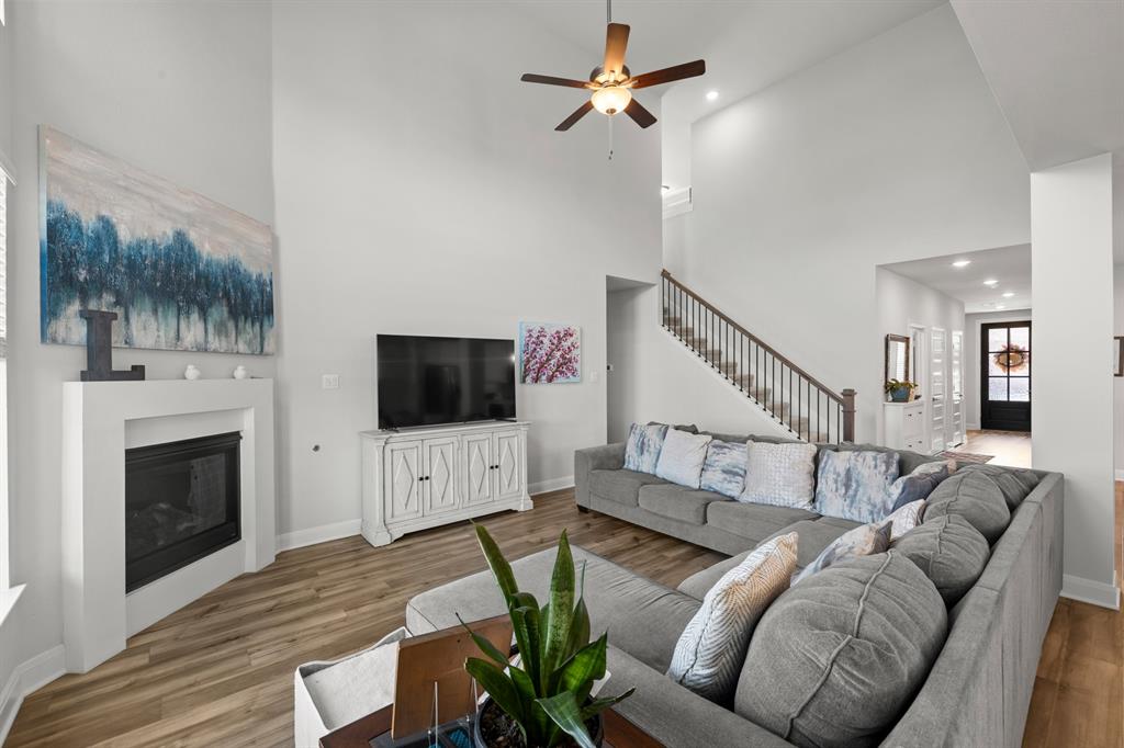 Monterra - Residential