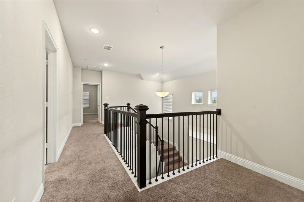 Harvard Villas - Residential