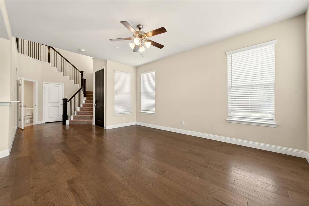 Harvard Villas - Residential