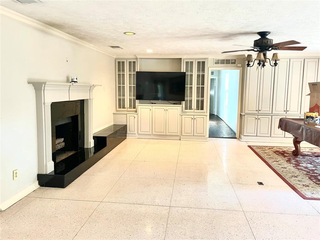 Caruth Hills 01 - Residential