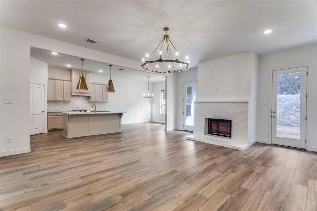 782 Sterling Drive