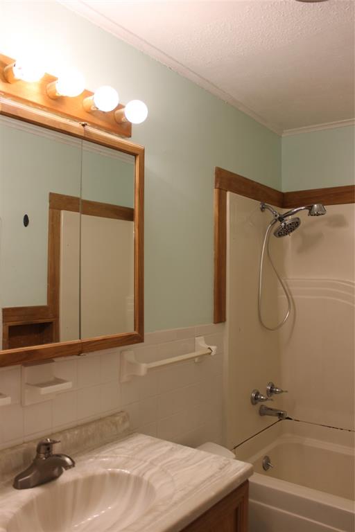 David R L Sub - Residential