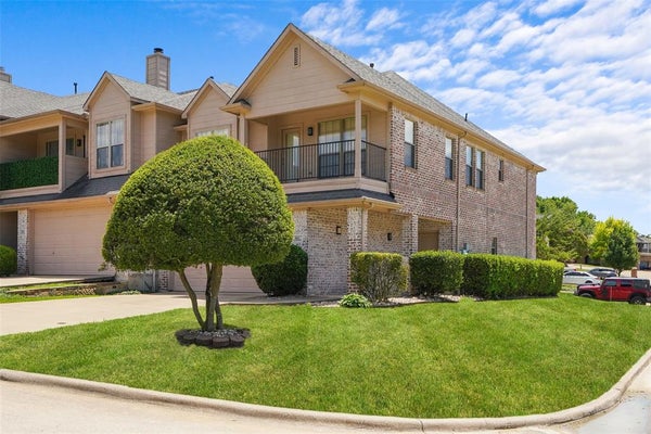 511 MARINER DR, ROCKWALL, TX 75032 - Image f78ddb5fa3f9014a9ebbfee876c16111/975164998