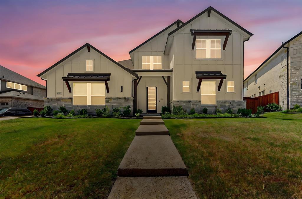 608 Paradise Lane