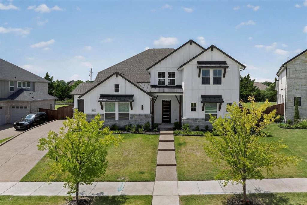 608 Paradise Lane