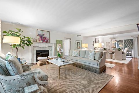 6315 Bandera Avenue C Dallas TX 75225