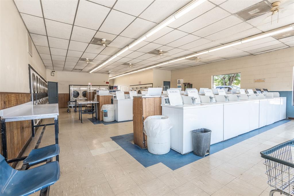 Montgomery Add - Commercial Sale