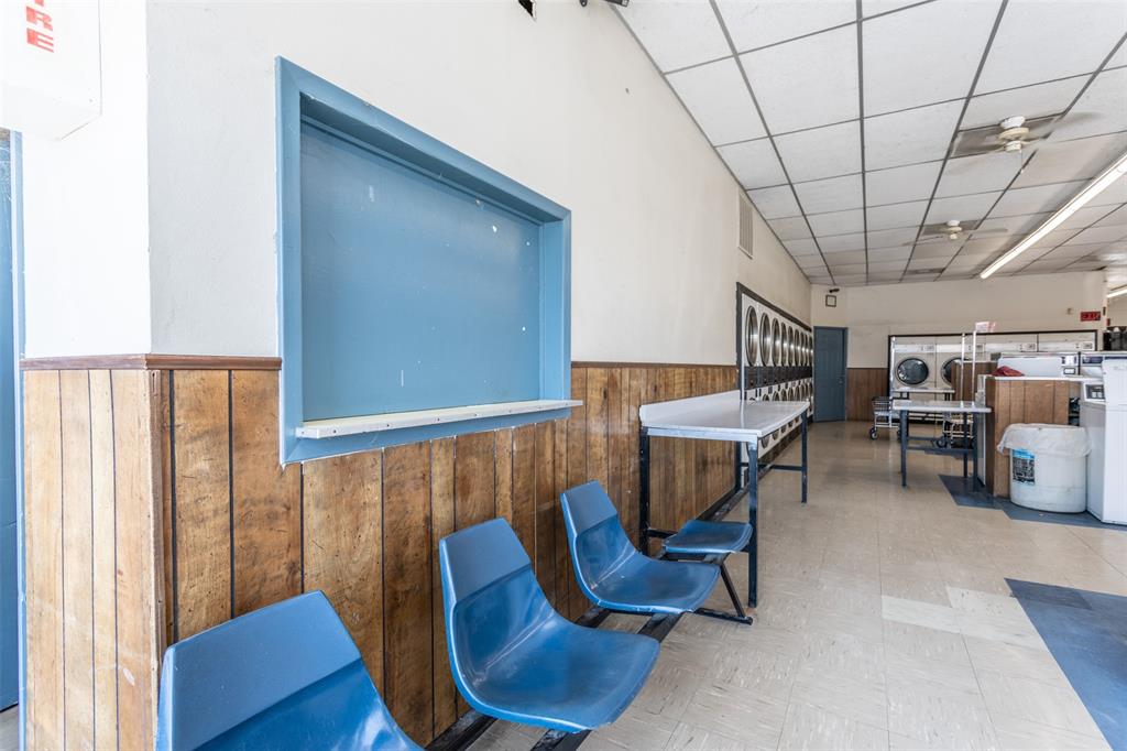 Montgomery Add - Commercial Sale