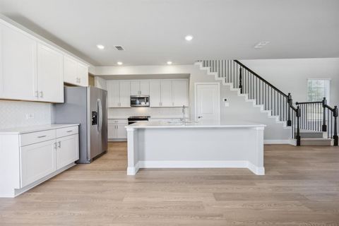 2761 Kobuk Drive Corinth TX 76210