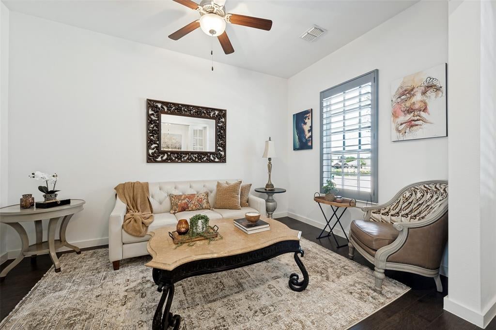 8704 Ice House Drive
