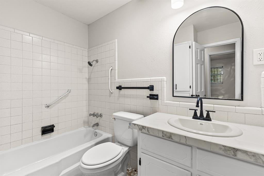 River Oaks 2 - Residential