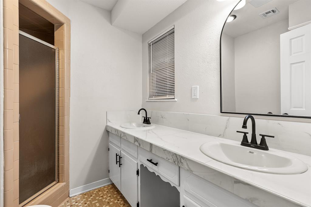 River Oaks 2 - Residential