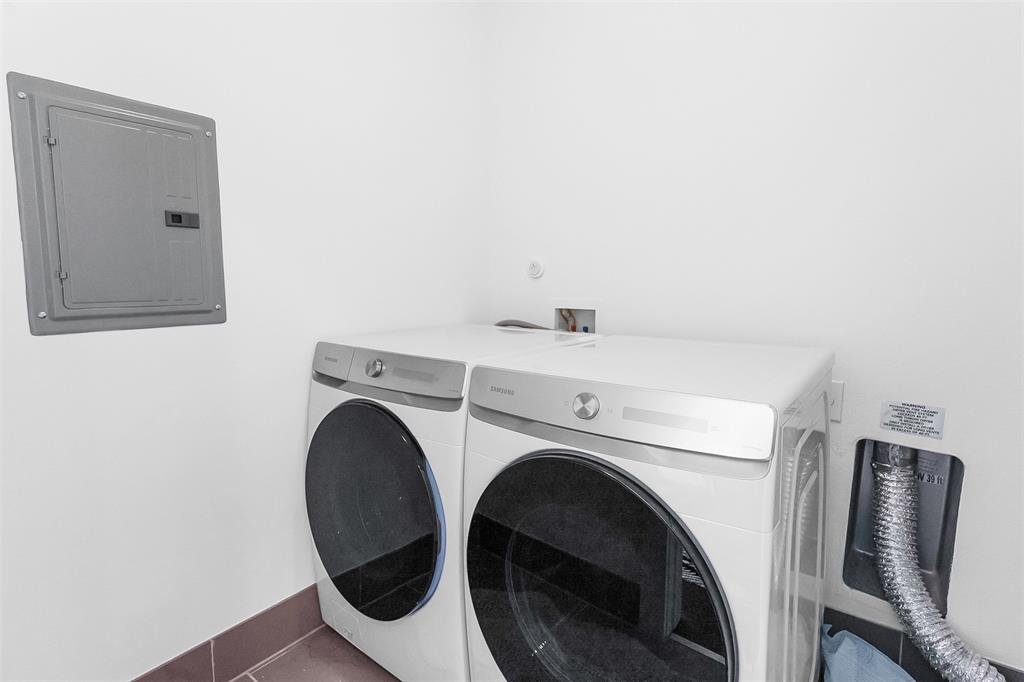 Denizen Condo Amd - Residential