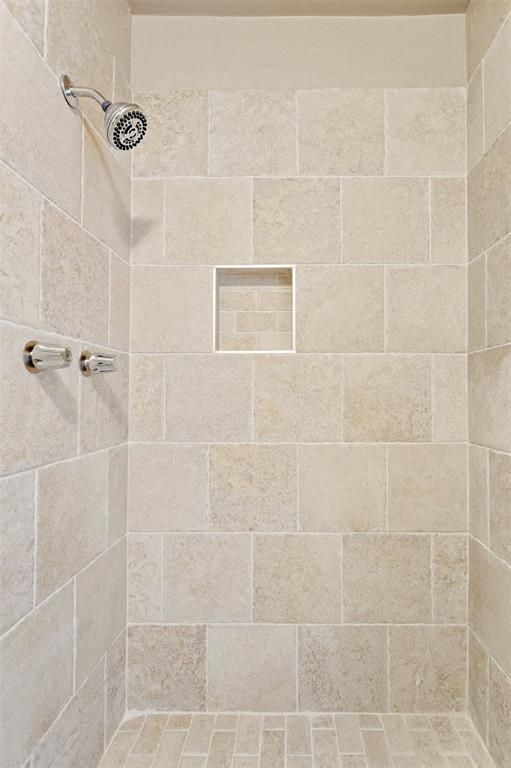 Richardson Heights 01 - Residential Lease