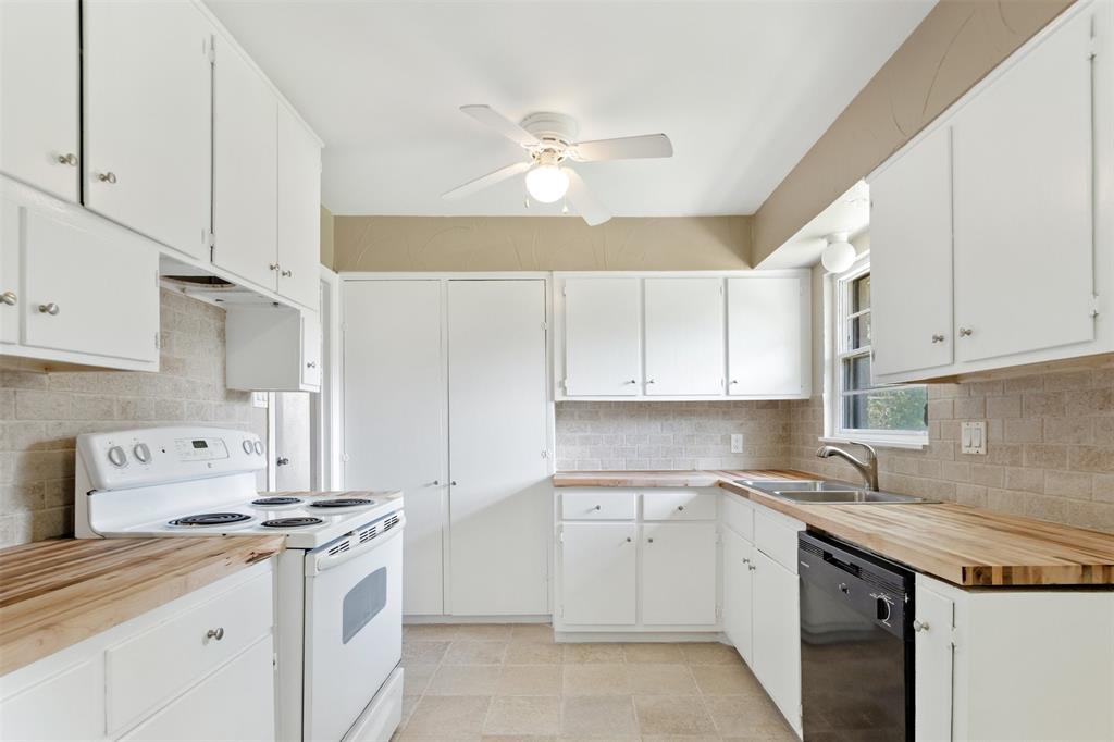 Richardson Heights 01 - Residential Lease