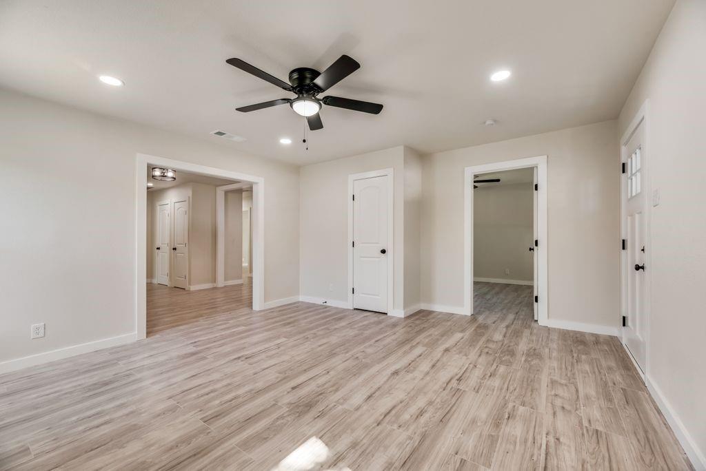 Lea Crest - Residential