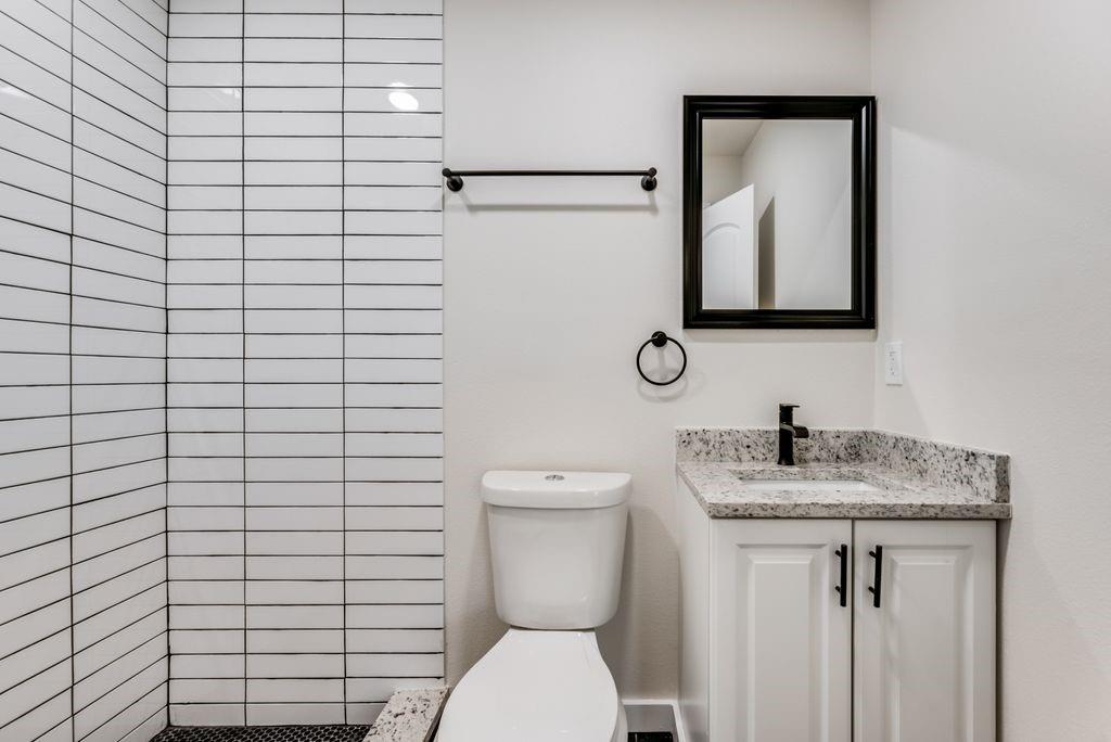 Lea Crest - Residential