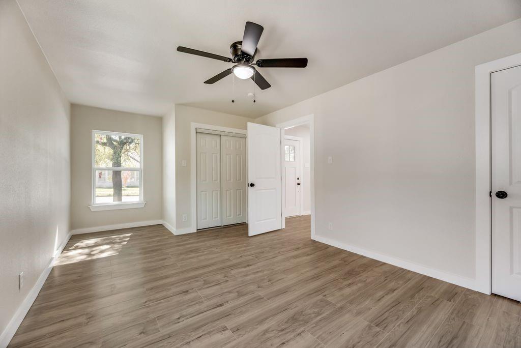 Lea Crest - Residential