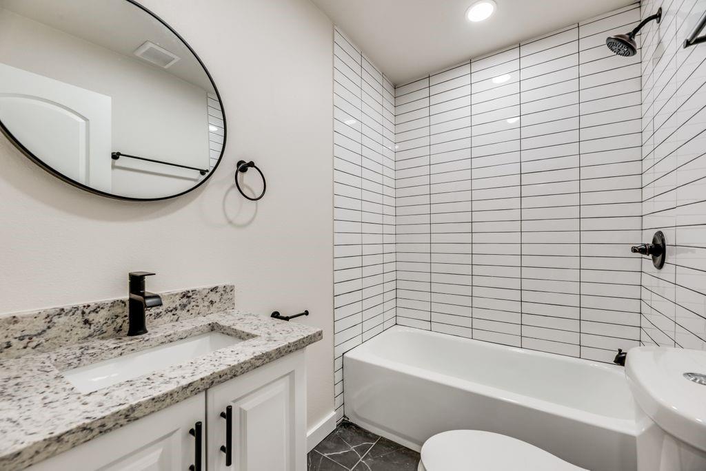 Lea Crest - Residential