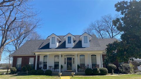 918 Wood Street Royse City TX 75189