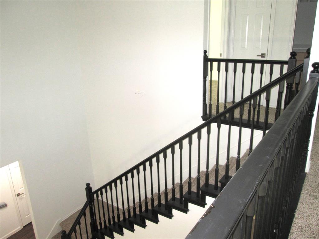 Russell Creek Ph III - Residential Lease