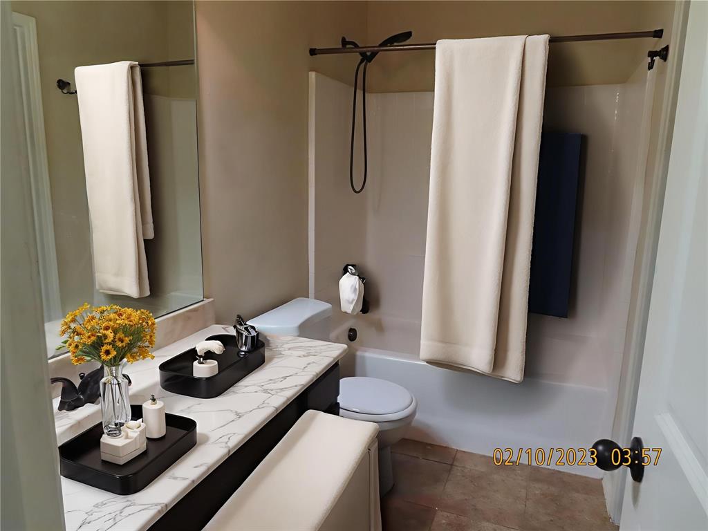 Grand Heritage West C - Residential Lease