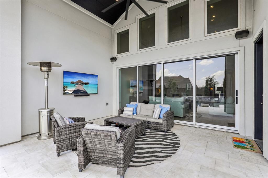 Star Trail Ph Five - Residential