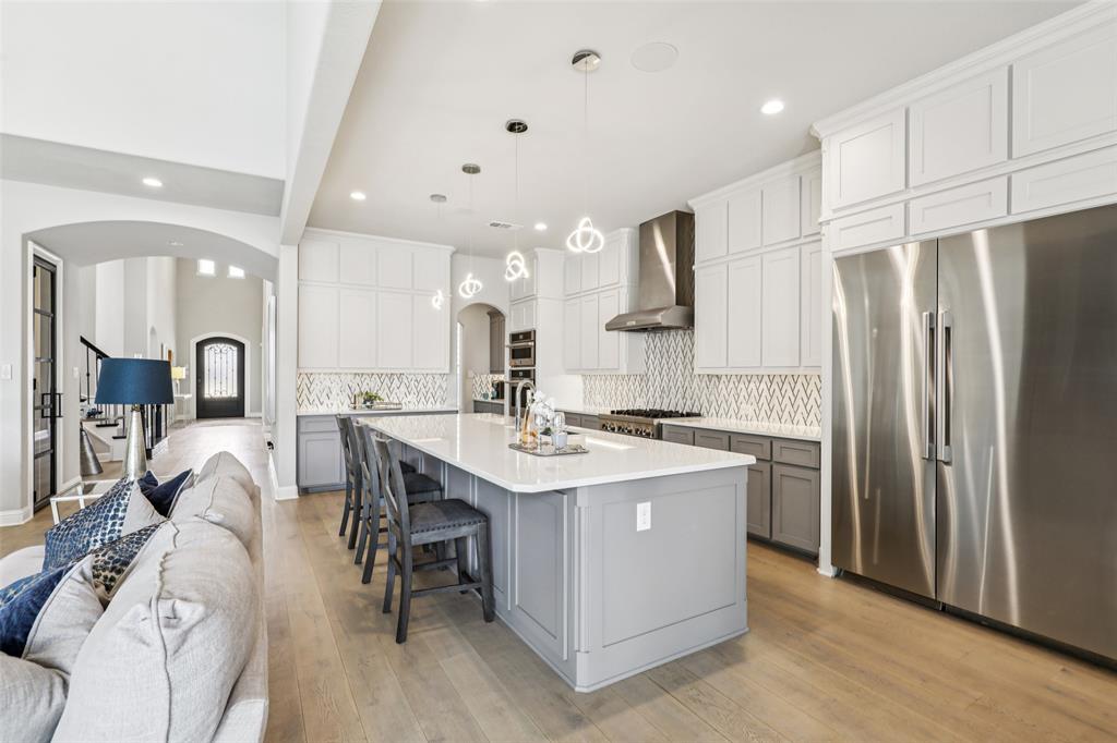 Star Trail Ph Five - Residential