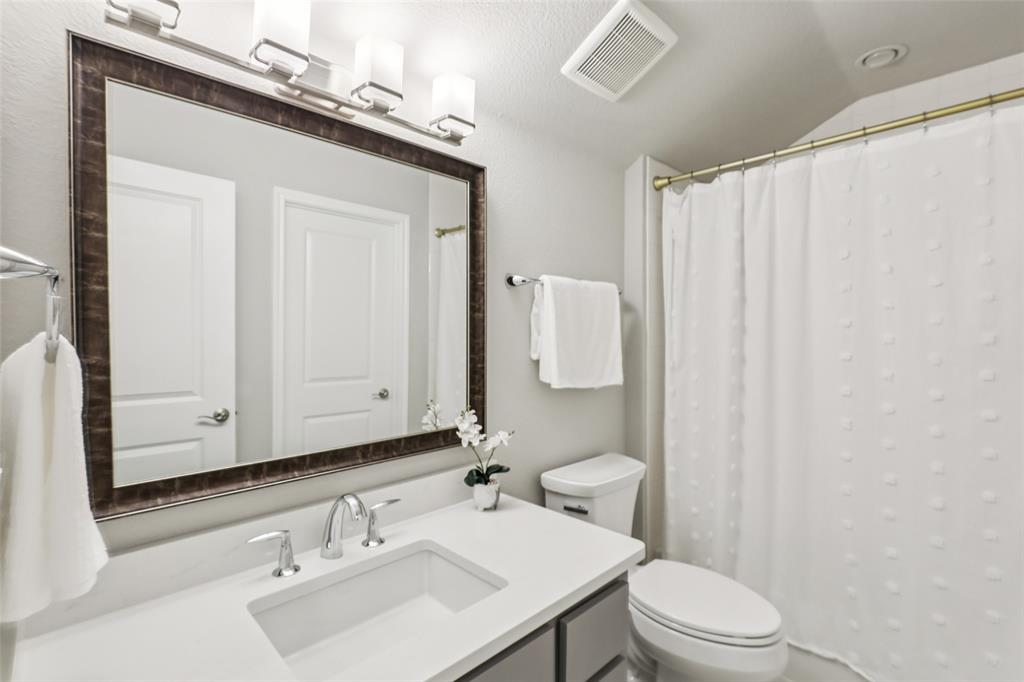 Star Trail Ph Five - Residential