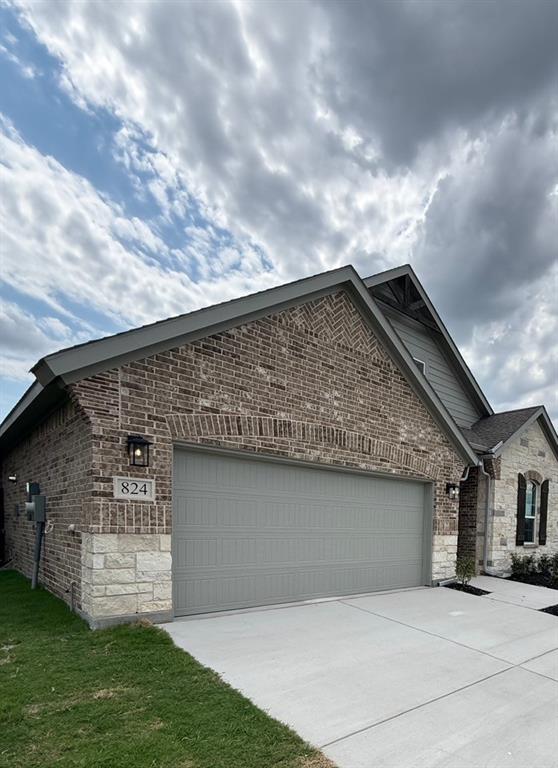 824 Elmstead Drive