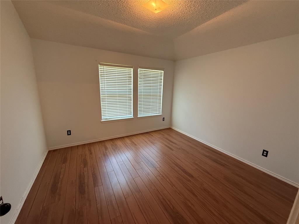 Country Meadow Ph 2-B - Residential Lease