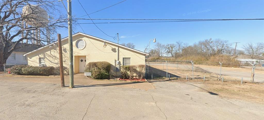 Cherry Valley Honey Suckle - Commercial Sale