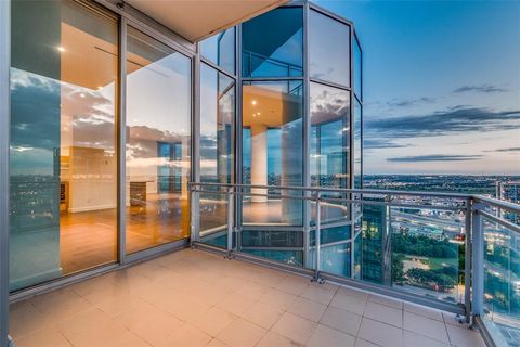 Tiny photo for 2900 Mckinnon Street #2704, Dallas, TX 75201 (MLS # 21097869)