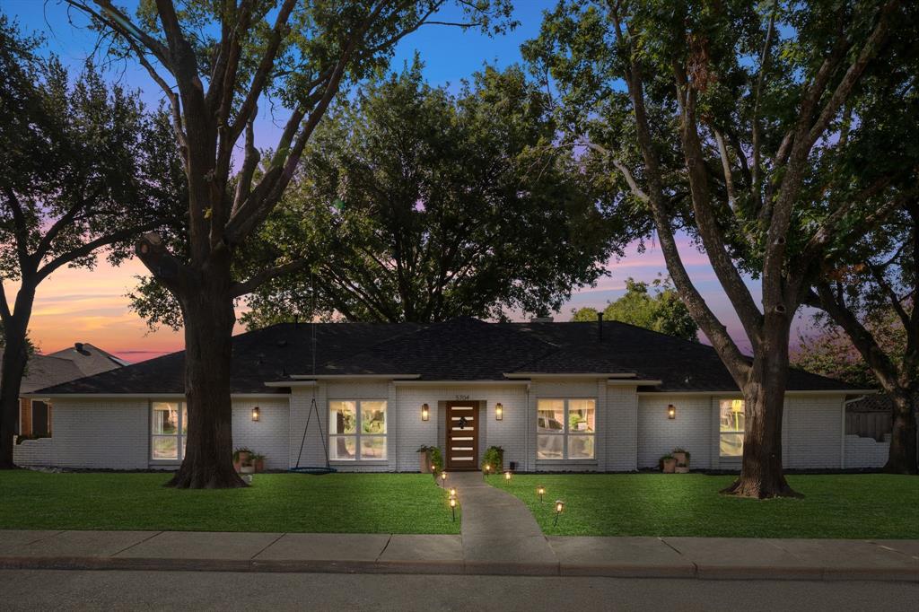 5704 Winding Woods Trail