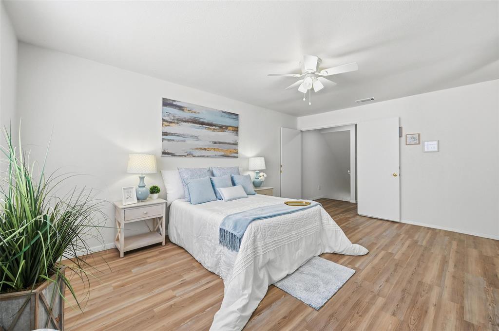 Arlington Downs Twnhs - Residential